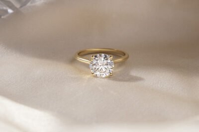 round sol serena gold