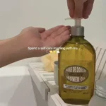 cleansing-softening-shower-oil-with-almond-oil