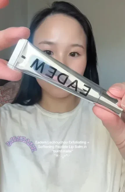 eadem-le-chouchou-exfoliating-softening-peptide-lip-balms