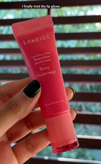 glowy-lip-balm