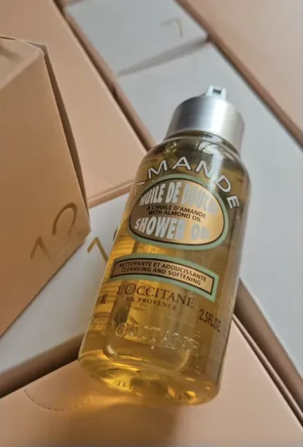 loccitane-cleansing-softening-shower-oil-with-almond-oils-mini
