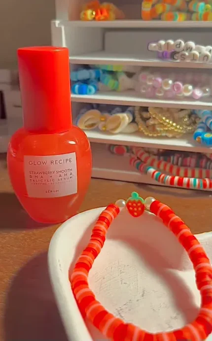 strawberry-smooth-bha-aha-salicylic-serums