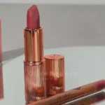 superstar-lips-pillow-talk