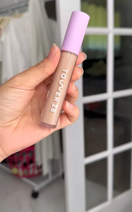 tower-28-swipe-serum-concealers