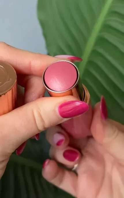 unreal-blush-stick-pinky-glows